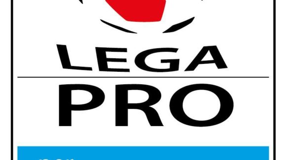 LEGA PRO E UNICEF, UN IMPEGNO COMUNE. LEGA PRO E UNICEF, UN IMPEGNO COMUNE.