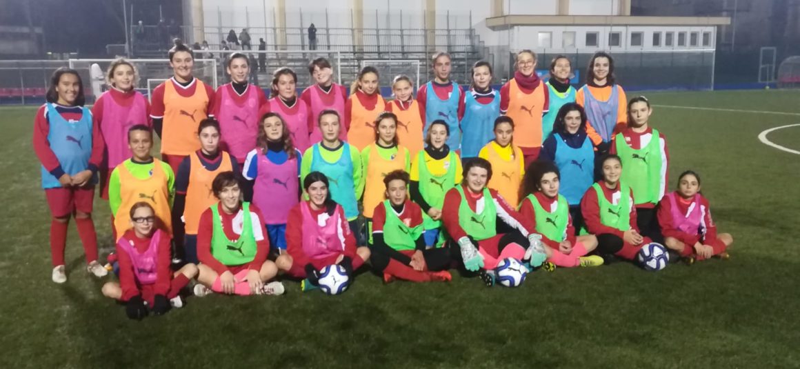 VIS PESARO CALCIO F.LE: RAPPRESENTATIVA U15, DATE GARE E FLASH NEWS A GRETA RIVERA VIS PESARO CALCIO F.LE: RAPPRESENTATIVA U15, DATE GARE E FLASH NEWS A GRETA RIVERA