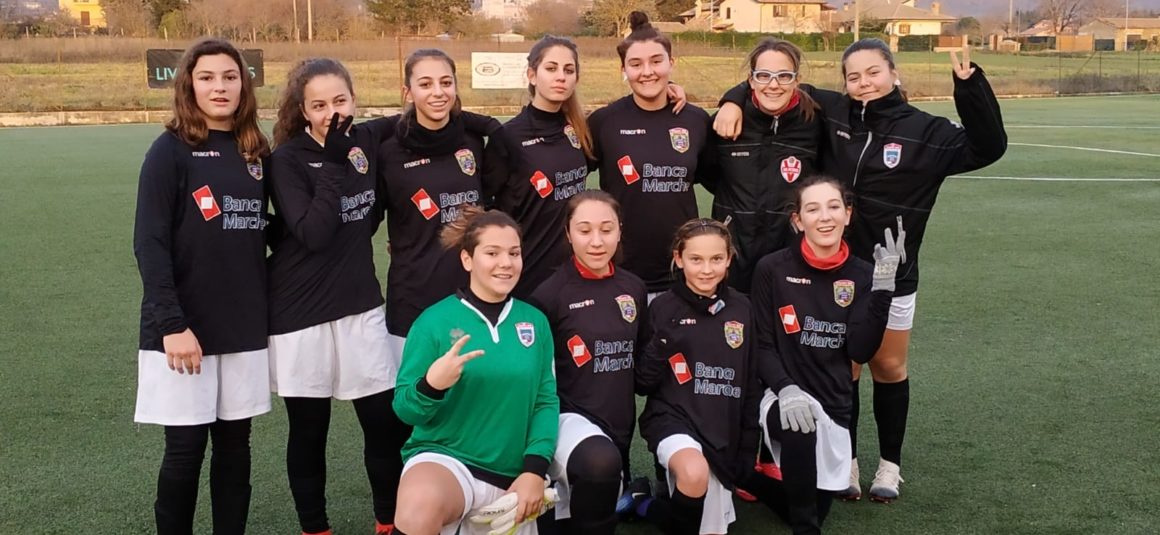 VIS PESARO CALCIO FEMMINILE, DOMENICA DI SORRISI PER LE LADIES BIANCOROSSE VIS PESARO CALCIO FEMMINILE, DOMENICA DI SORRISI PER LE LADIES BIANCOROSSE