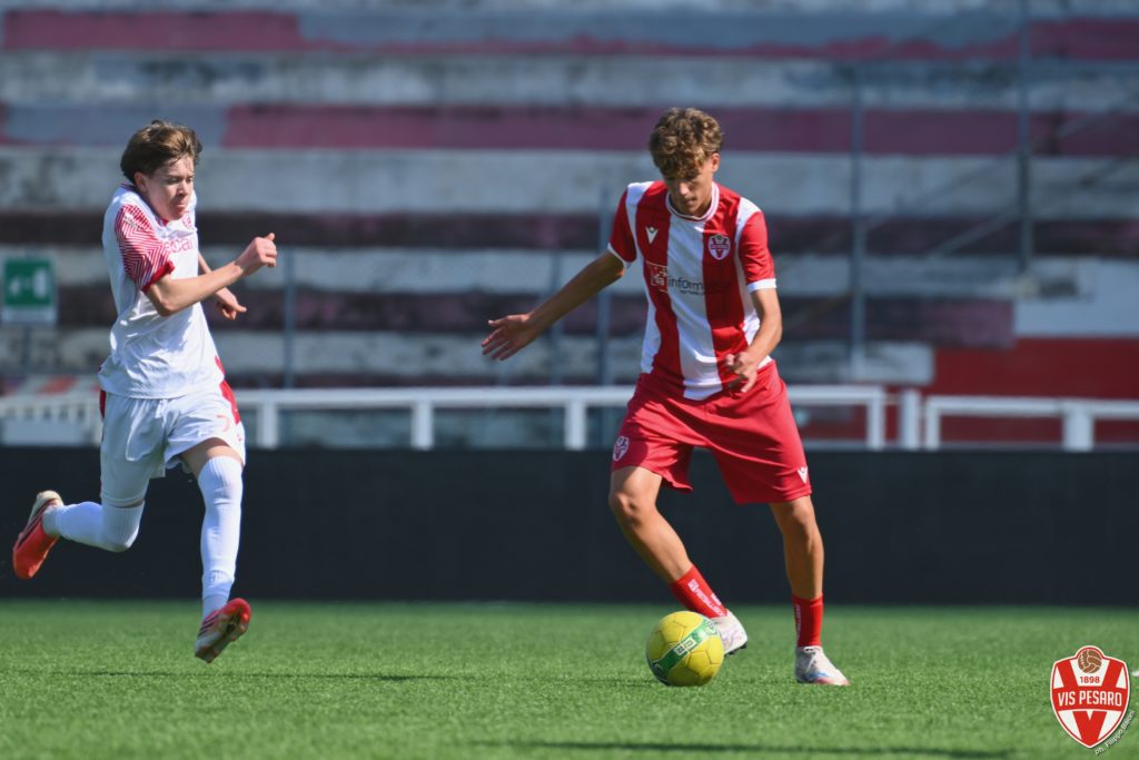 u16
